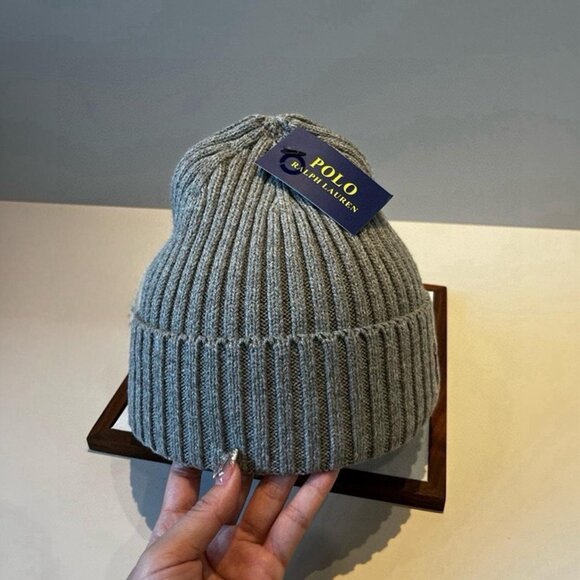 Ralph Lauren Knitted Beanie - Picture 8 of 8